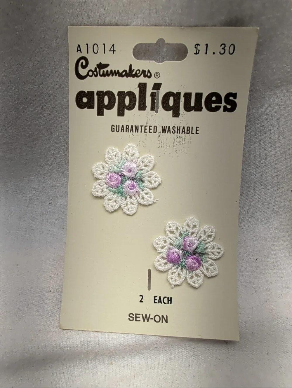 Vintage COSTUMAKERS Appliques Green Yellow White Flowers Sew-On PATCHES